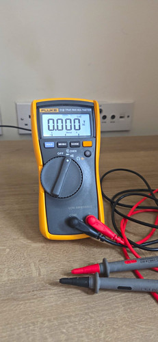 Fluke 113 true - true, multimeter